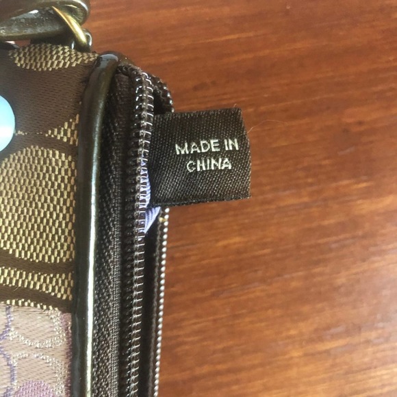 Coach Patchwork Wristlet - Picture 6 of 7